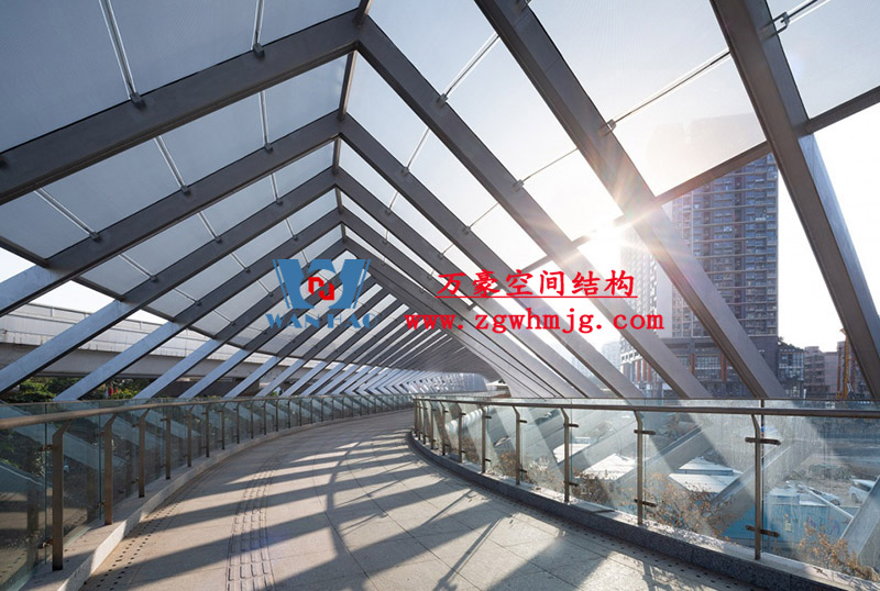 深圳龍崗三館一城ETFE連廊膜結(jié)構(gòu)