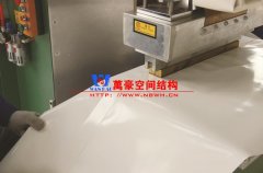膜結(jié)構(gòu)材料價(jià)格是多少？膜結(jié)構(gòu)車棚材料一般怎么報(bào)價(jià)？