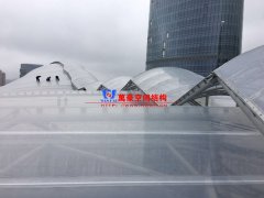 膜結(jié)構(gòu)膜材中ETFE膜與PTFE膜哪個好？分別有什么特點(diǎn)？